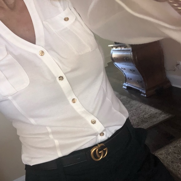 Meet your Posher, Tara - Picture 1 of 1